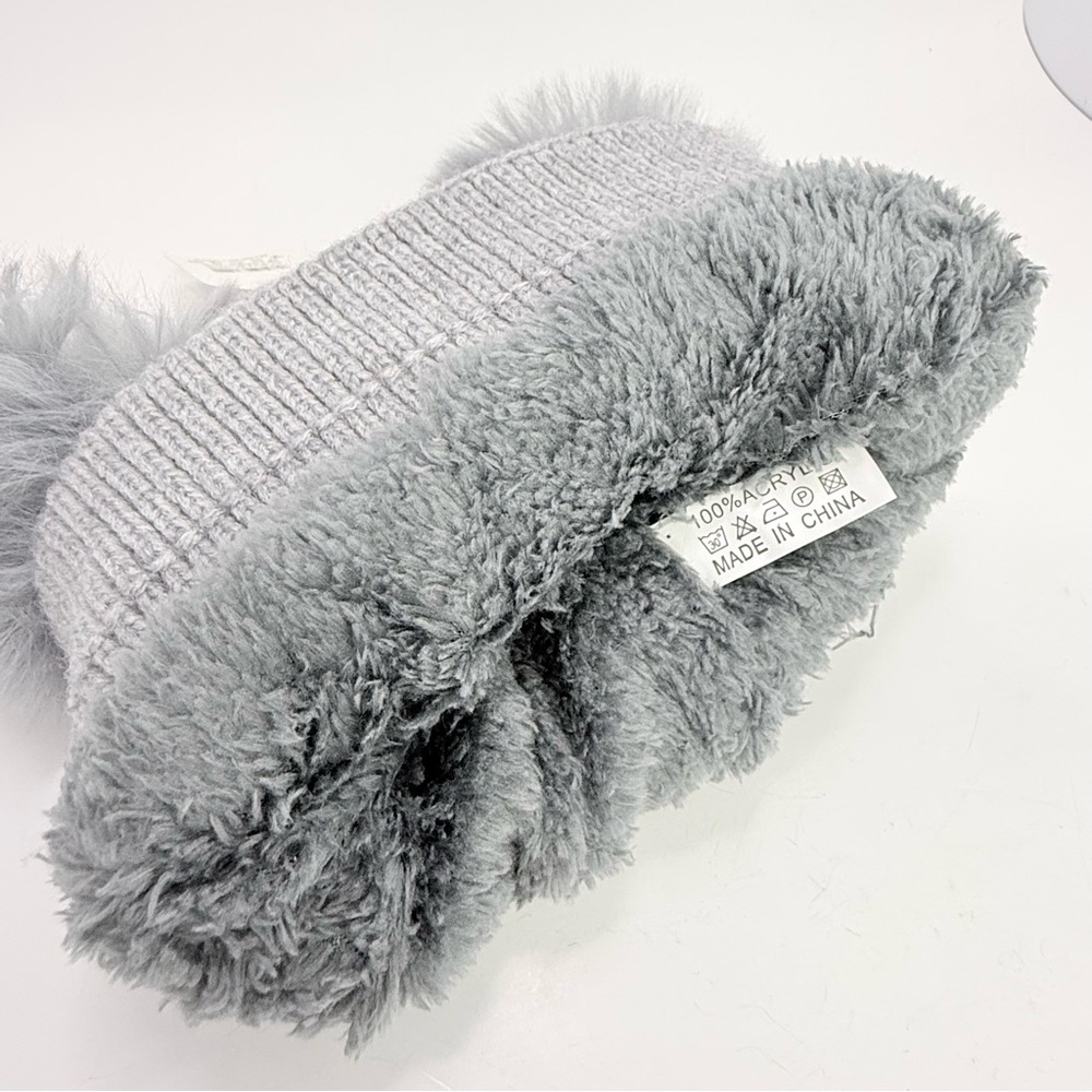 Gray Labubu Knit Pom-pom Beanie - Picture 7 of 10